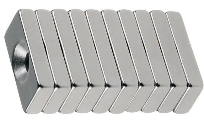 Sintered Permanent Neodymium Small Disc Magnet For Jewelry Box N33 N35
